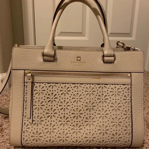 Kate Spade Purse - Picture 1 of 7